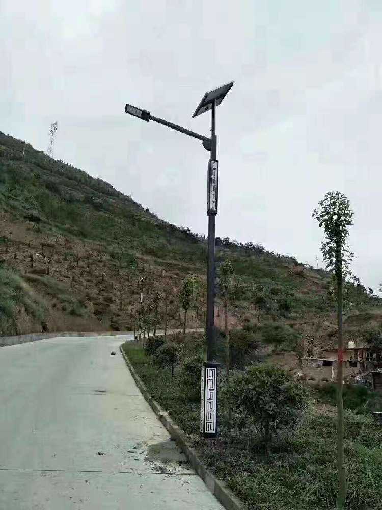 杂多县仿古太阳能路灯